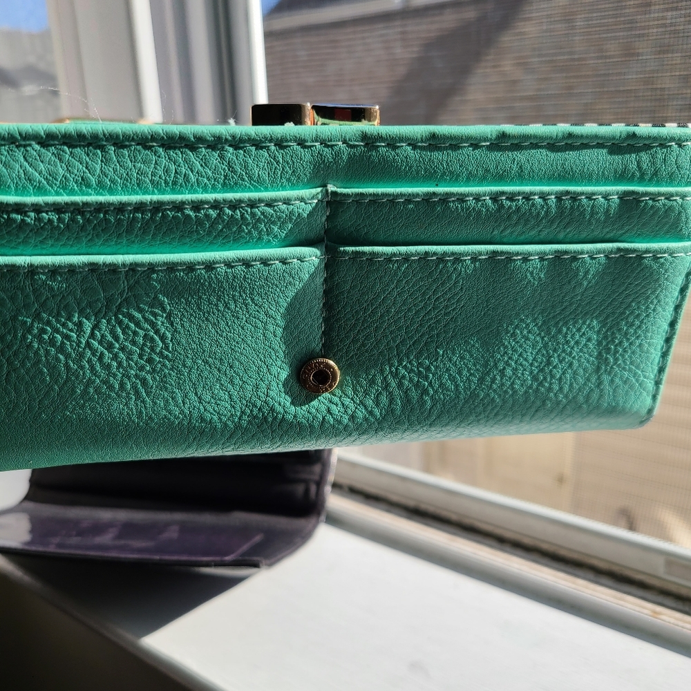 Wallet - Picture 2 of 4